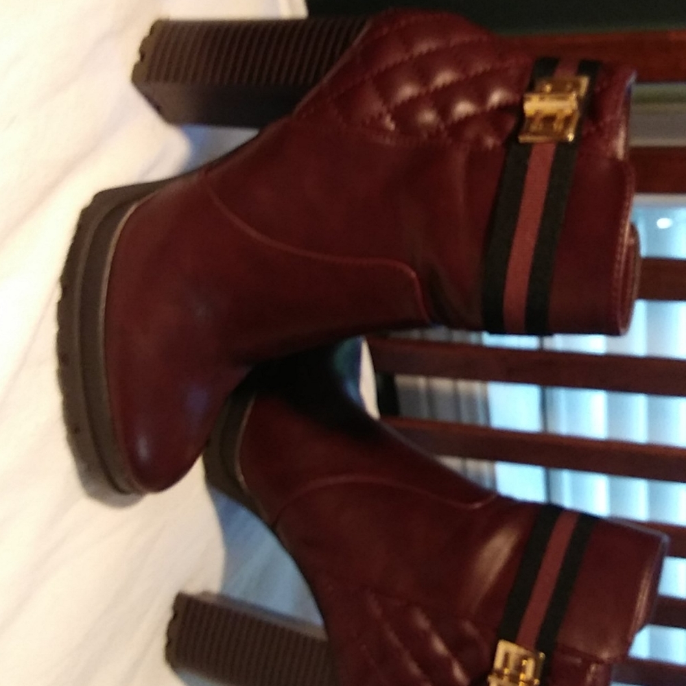 Leather booties